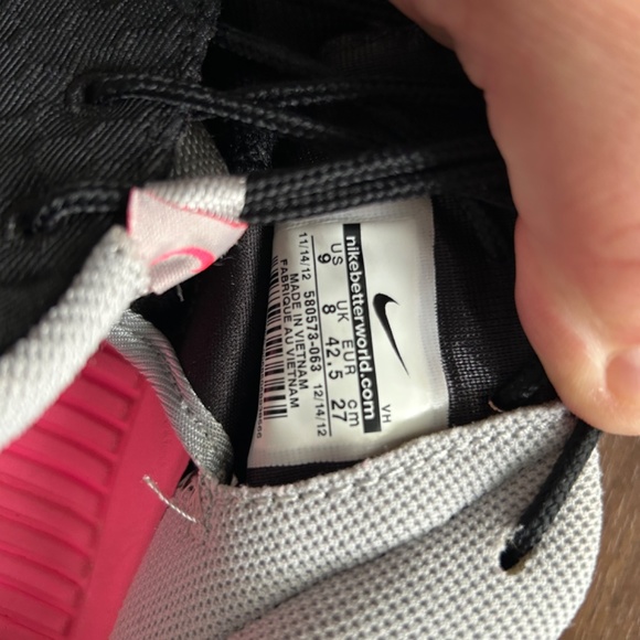 Men’s Nike Roshe Run FB Yeezy size 9 - Picture 5 of 5